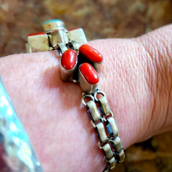 Beautiful toggle bracelet - Picture 3 of 6